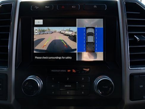 Used 2020 Ford F150 Lariat w/ Equipment Group 502A Luxury image 16