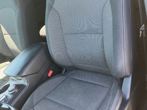 Used 2017 Ford Explorer XLT AWD/4WD image 17