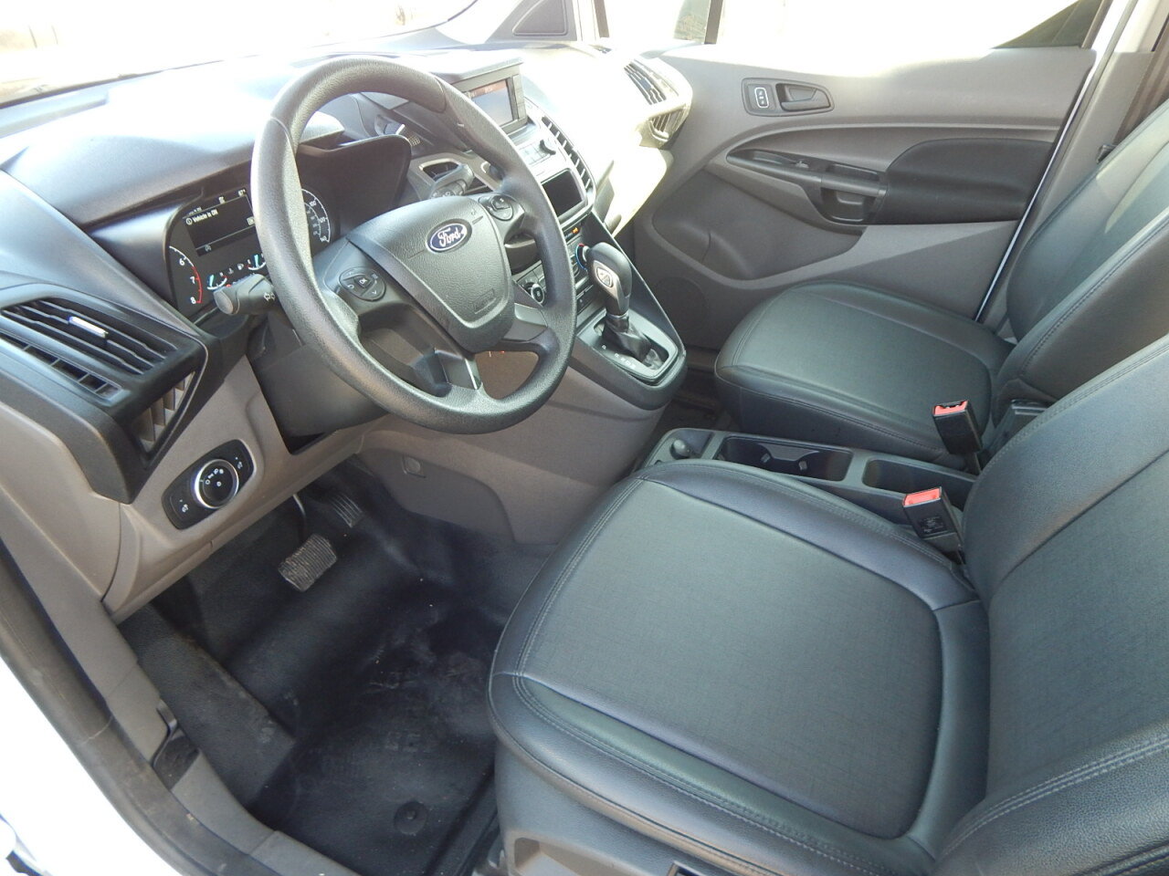 Used 2022 Ford Transit Connect XL FWD image 15
