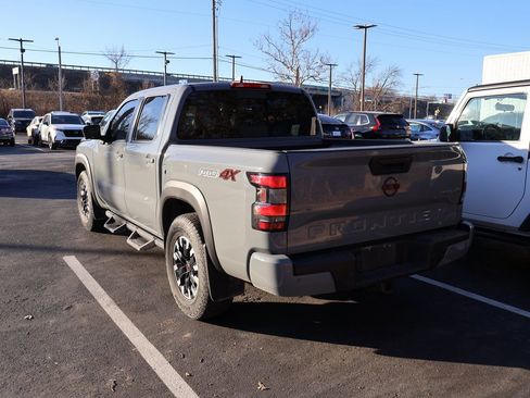 Used 2023 Nissan Frontier PRO-4X w/ Pro Convenience Package image 5