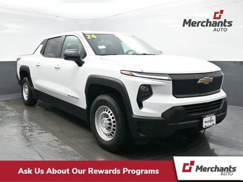 Used 2024 Chevrolet Silverado EV W/T image 1