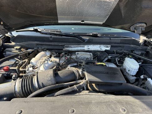 Used 2018 GMC Sierra 2500 Denali w/ Duramax Plus Package AWD/4WD image 37