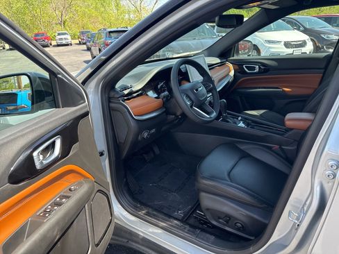 Used 2024 Jeep Compass Limited AWD/4WD image 18