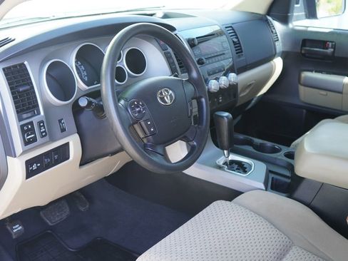 Used 2013 Toyota Tundra 4x4 Double Cab w/ TRD Off-Road Pkg image 14