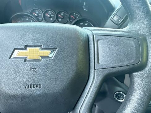 Used 2025 Chevrolet Silverado 1500 Custom RWD image 18