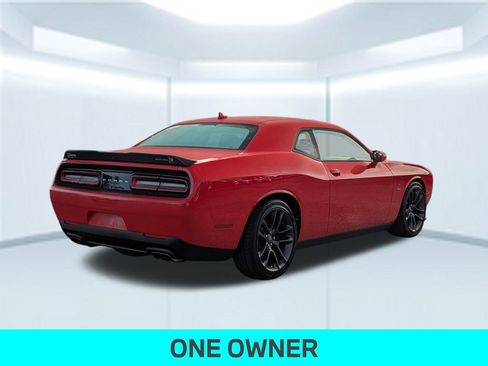 Used 2022 Dodge Challenger R/T Scat Pack w/ Driver Convenience Group image 6