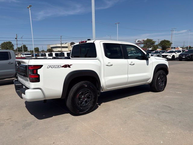 Used 2026 Nissan Frontier PRO-4X AWD/4WD image 3