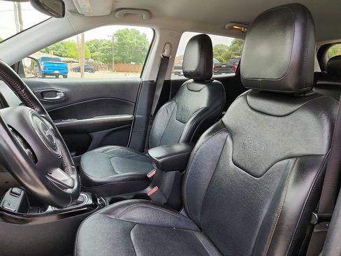 Used 2021 Jeep Compass Limited FWD image 14