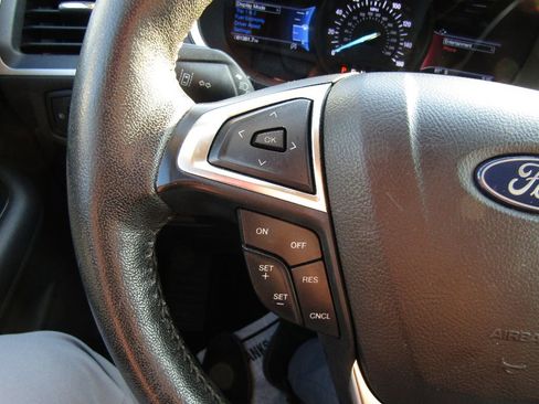 Used 2020 Ford Edge SEL w/ Convenience Package image 21