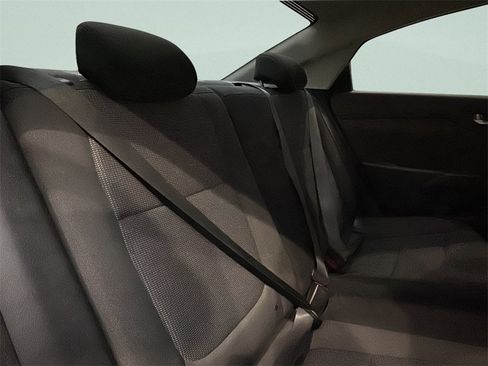 Used 2019 Hyundai Accent SE image 10