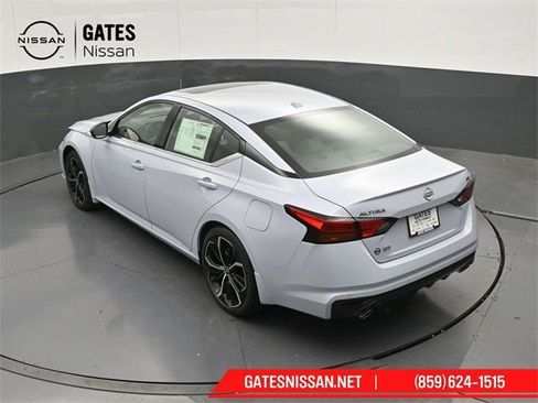 New 2025 Nissan Altima 2.5 SR image 54