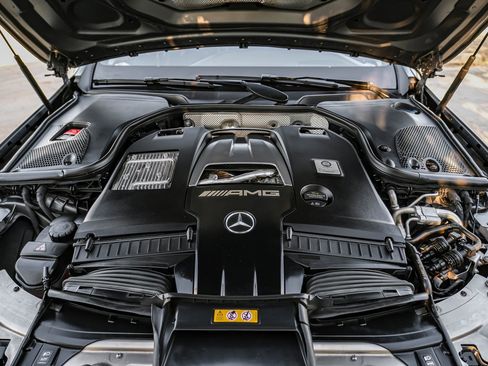 Used 2020 Mercedes-Benz E 63 AMG S image 49