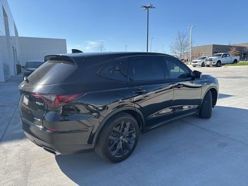 Used 2023 Acura MDX A-Spec image 2