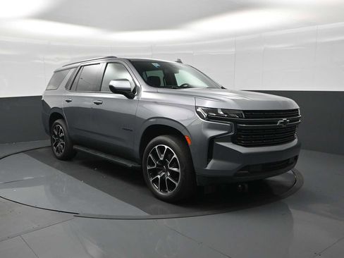 Used 2021 Chevrolet Tahoe RST image 2