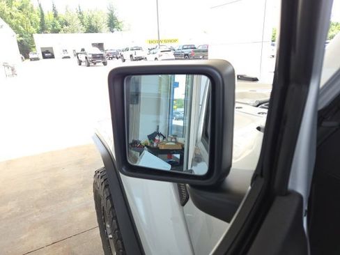 Used 2024 Jeep Wrangler Unlimited Rubicon 392 AWD/4WD image 26
