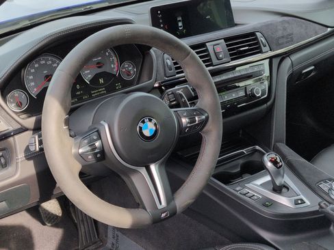 Used 2020 BMW M4 CS w/ Executive Package image 30