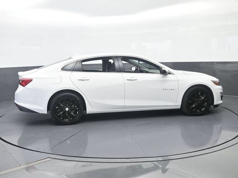 Used 2024 Chevrolet Malibu LT FWD image 7
