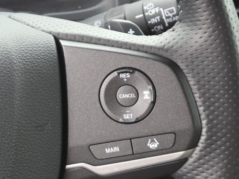Used 2023 Honda Passport EX-L image 10