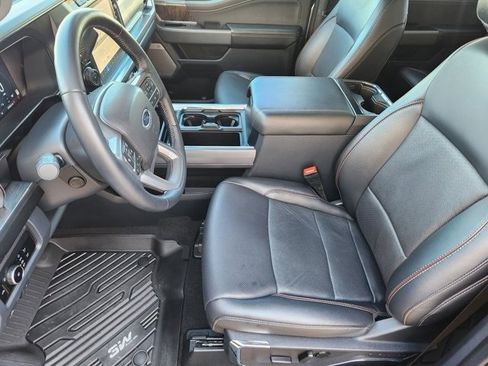 Certified 2024 Ford F250 Lariat w/ Lariat Ultimate Package image 12