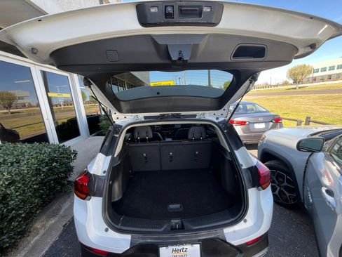 Used 2025 Buick Encore GX Preferred image 30