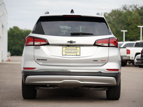 Certified 2022 Chevrolet Equinox RS w/ Infotainment Package image 4