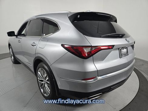 Used 2024 Acura MDX SH-AWD w/ Advance Package image 4