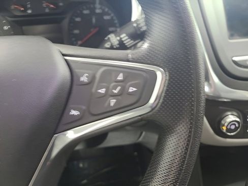 Used 2019 Chevrolet Equinox LS w/ LS Convenience Package FWD image 26