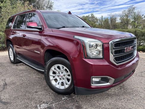 Used 2020 GMC Yukon SLT AWD/4WD image 2