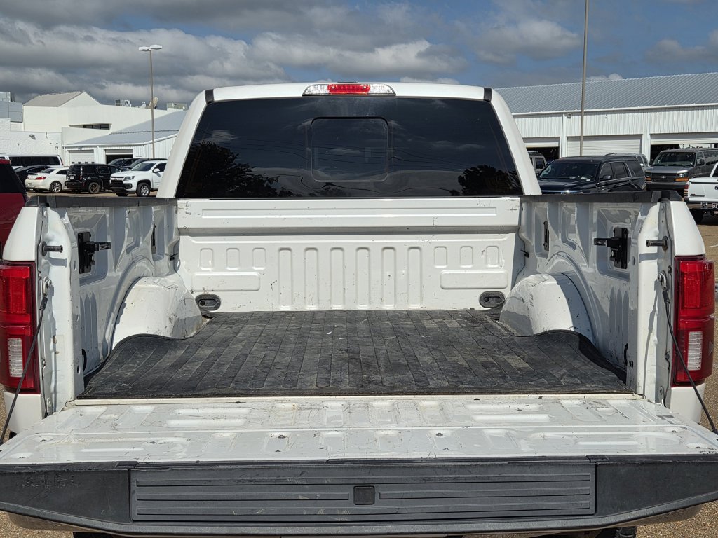 Used 2018 Ford F150 King Ranch w/ Equipment Group 601A Luxury AWD/4WD image 28