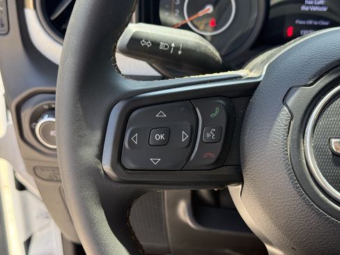 Used 2024 Jeep Wrangler Sport AWD/4WD image 16