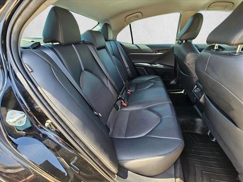 Used 2023 Toyota Camry XLE FWD image 19
