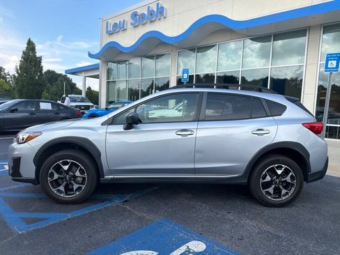 Used 2020 Subaru Crosstrek 2.0i AWD/4WD image 10