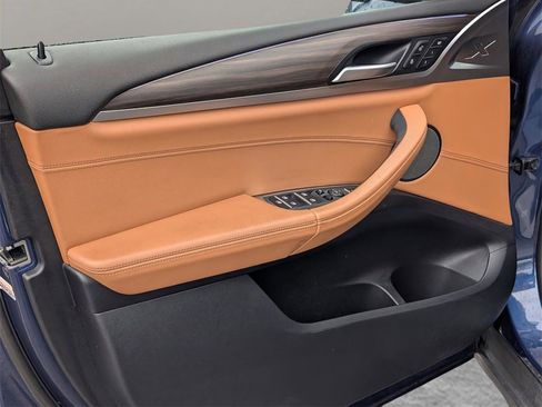 Used 2019 BMW X4 xDrive30i w/ Premium Package image 15