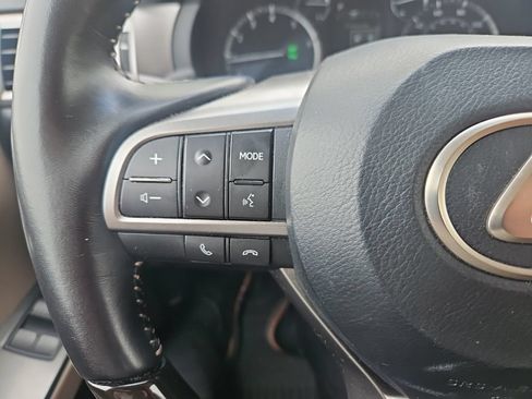 Used 2023 Lexus GX 460 Premium w/ Accessory Package AWD/4WD image 39