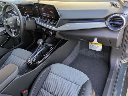 New 2026 Chevrolet Trax LT w/ Driver Confidence Package image 28