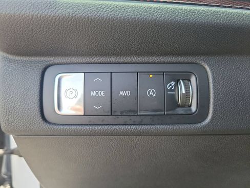 Certified 2024 Chevrolet Traverse Z71 AWD/4WD image 18