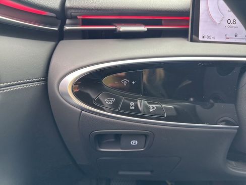 New 2026 Genesis GV70 2.5T Advanced AWD/4WD image 37