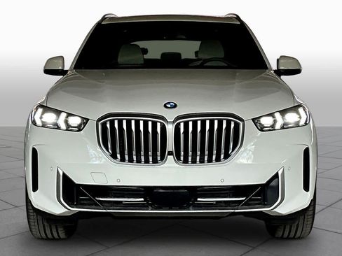Used 2026 BMW X5 sDrive40i w/ Climate Comfort Package RWD image 3