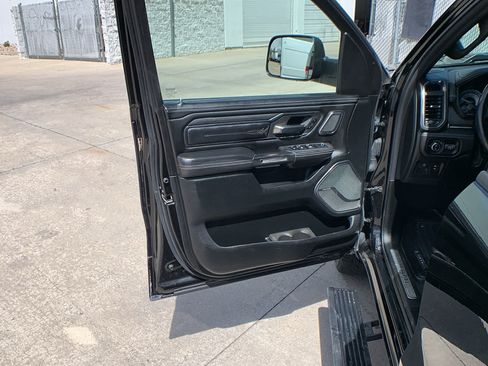 Used 2020 RAM 1500 Limited AWD/4WD image 11
