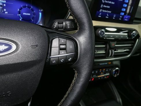 Used 2022 Ford Escape Titanium w/ Titanium Elite Package image 33