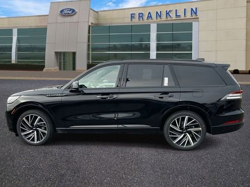 New 2026 Lincoln Aviator Black Label w/ Jet Appearance Package image 4