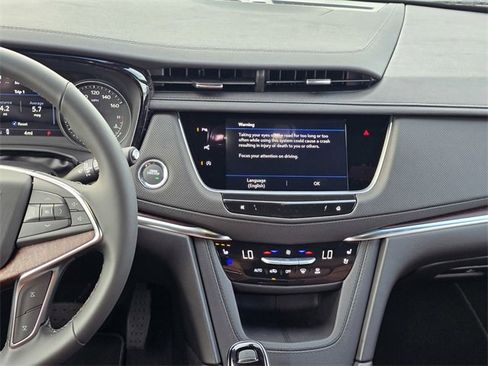 New 2026 Cadillac XT5 Premium Luxury image 16