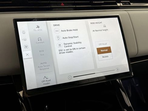 New 2026 Land Rover Range Rover Sport SE image 19