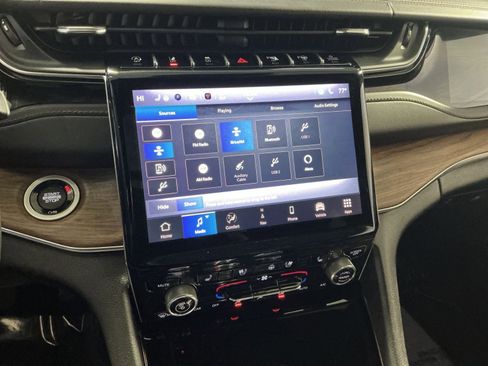 Used 2023 Jeep Grand Cherokee Summit w/ Luxury Tech Group V image 26