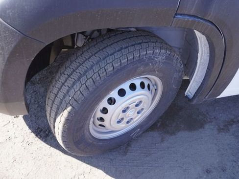 New 2025 RAM ProMaster 1500 w/ Convenience Group image 9