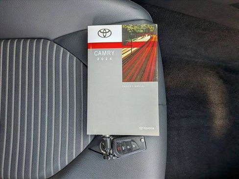 Certified 2024 Toyota Camry SE FWD image 22