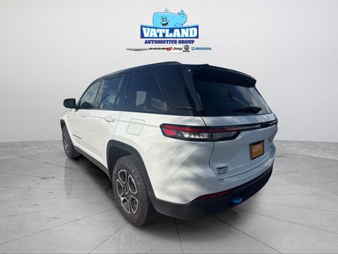Used 2022 Jeep Grand Cherokee Trailhawk AWD/4WD image 41