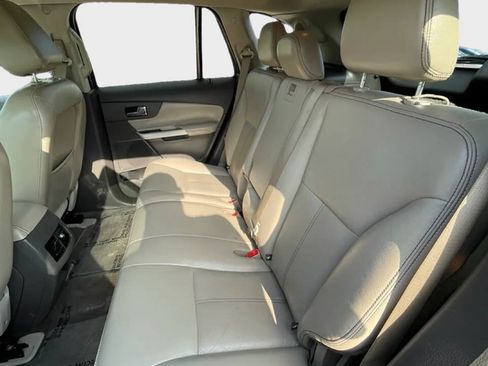 Used 2013 Ford Edge Limited FWD image 13