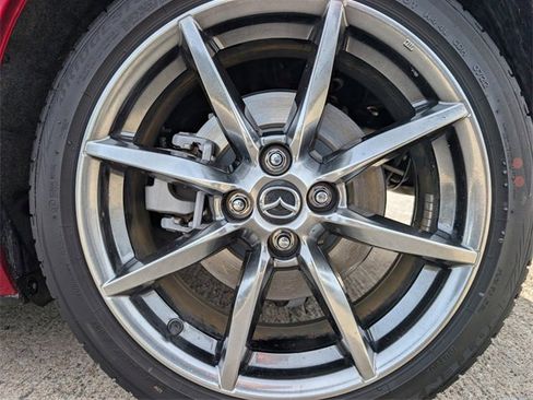 Used 2022 MAZDA MX-5 Miata RF Grand Touring image 7