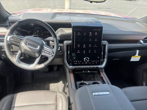 New 2026 GMC Yukon XL Denali w/ Denali Reserve Package AWD/4WD image 13